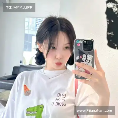 尤诗彩